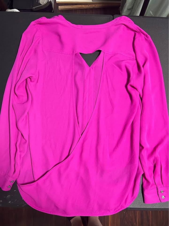 Women’s XL blouse with open back - photo 2