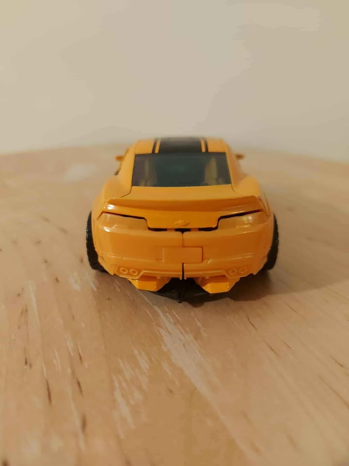 Transformers Age of Extinction Bumblebee - photo 5