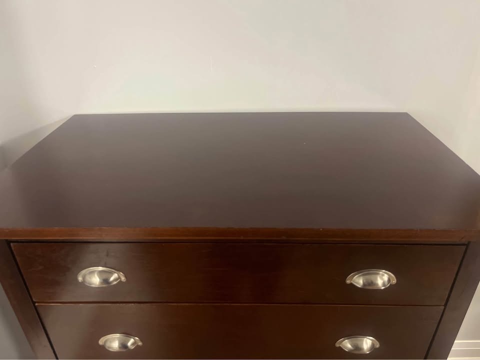 Modern 5-Drawer Dresser – Dark Wood (Delivery Available) - photo 3