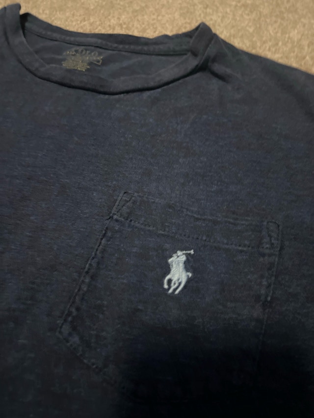Men’s medium polo T-shirt - photo 2