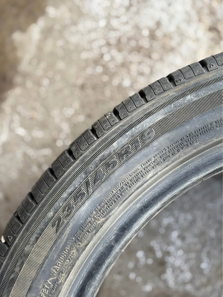 (2) Nexen 235/45R19 All Season Tires - photo 4