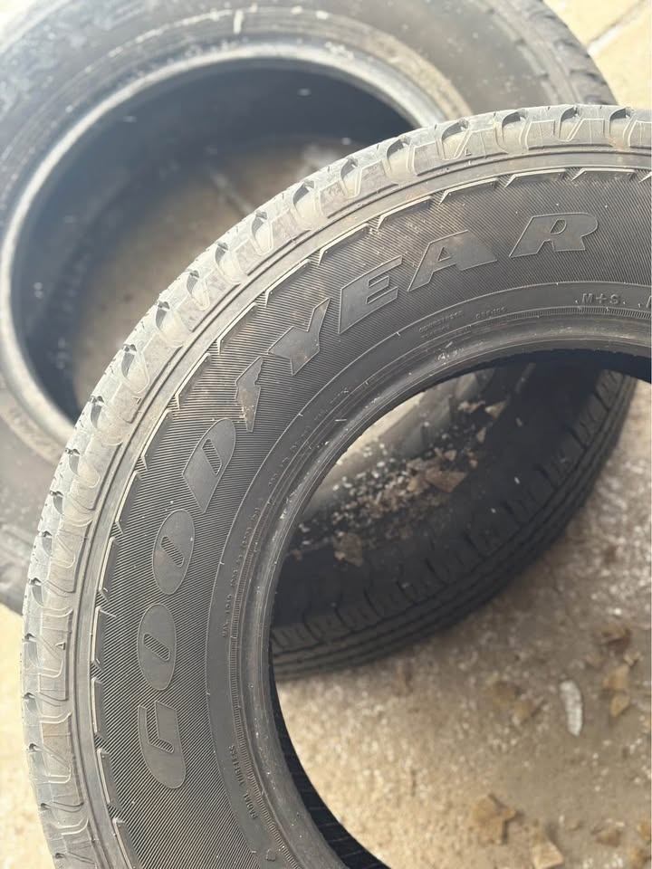 (2) Goodyear 245/70R17 All Season Tires - photo 5