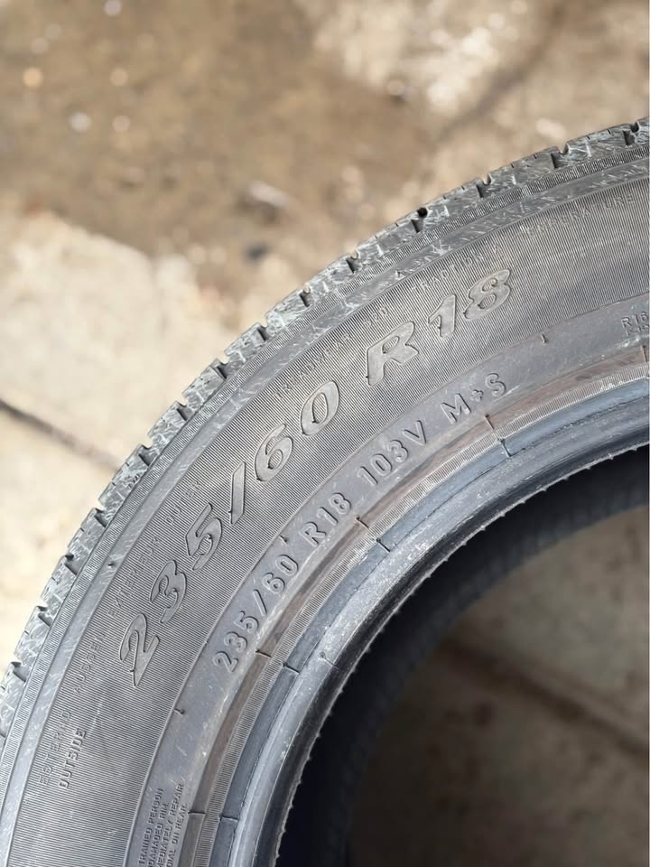 (2) Pirelli 235/60R18 All Season Tires - photo 5