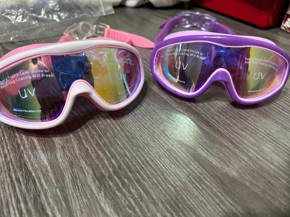 Pink & Purple Swimming Goggles - New! - photo 3