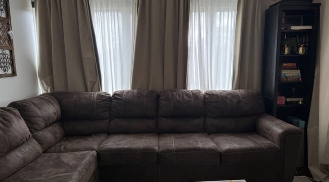 Ashley Sectional Sofa - photo 2