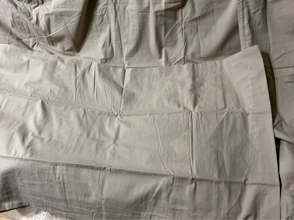 Brand New Bedsure 100% cotton Duvet Cover Set -size King! - photo 3