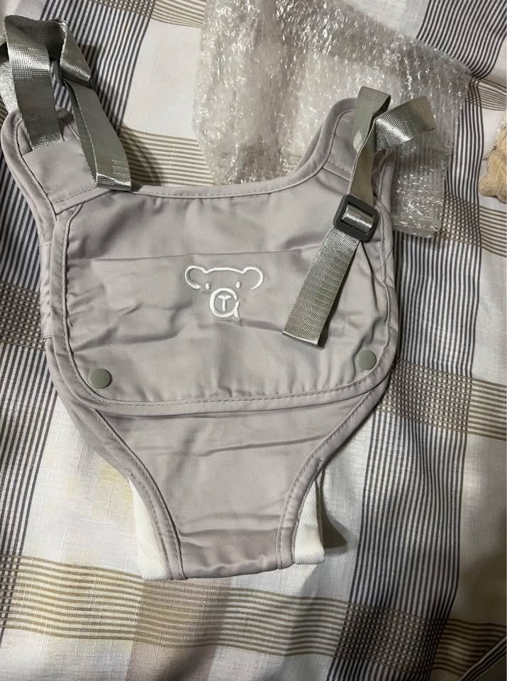 NEW-baby carrier or doorway jumper hrness, Grey - photo 4