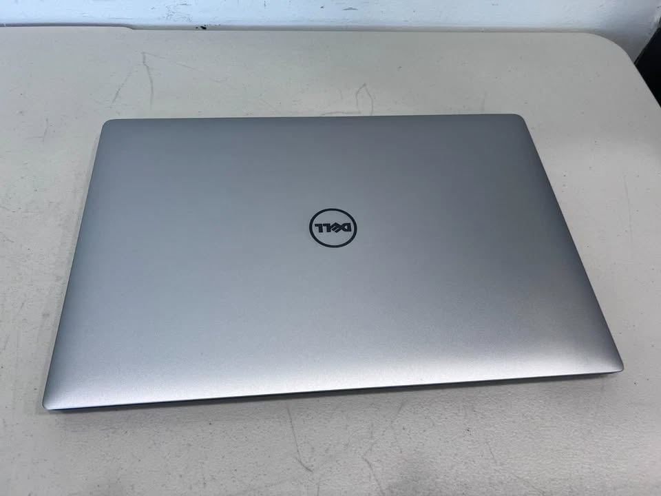 Dell XPS 9550 - 15.6" 4K TOUCH Gaming Laptop i7, GTX 960M - photo 3