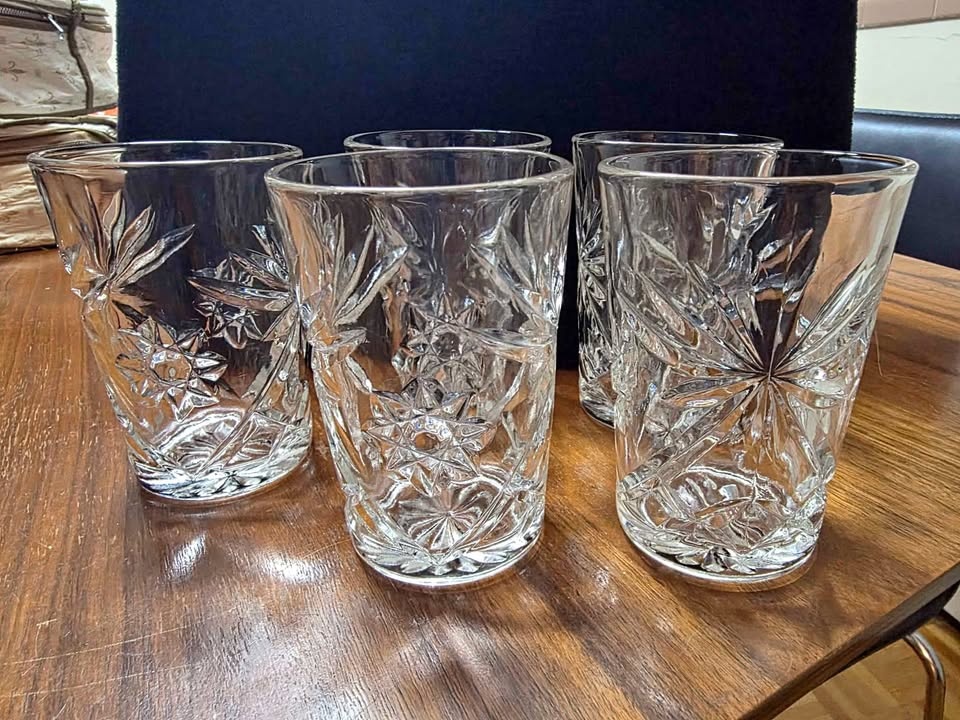 5 Vintage 1960s Anchor Hocking juice glasses