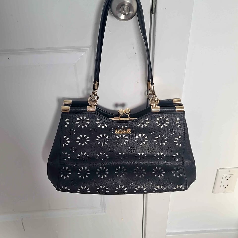 Women Purse, Bag tote like brand new