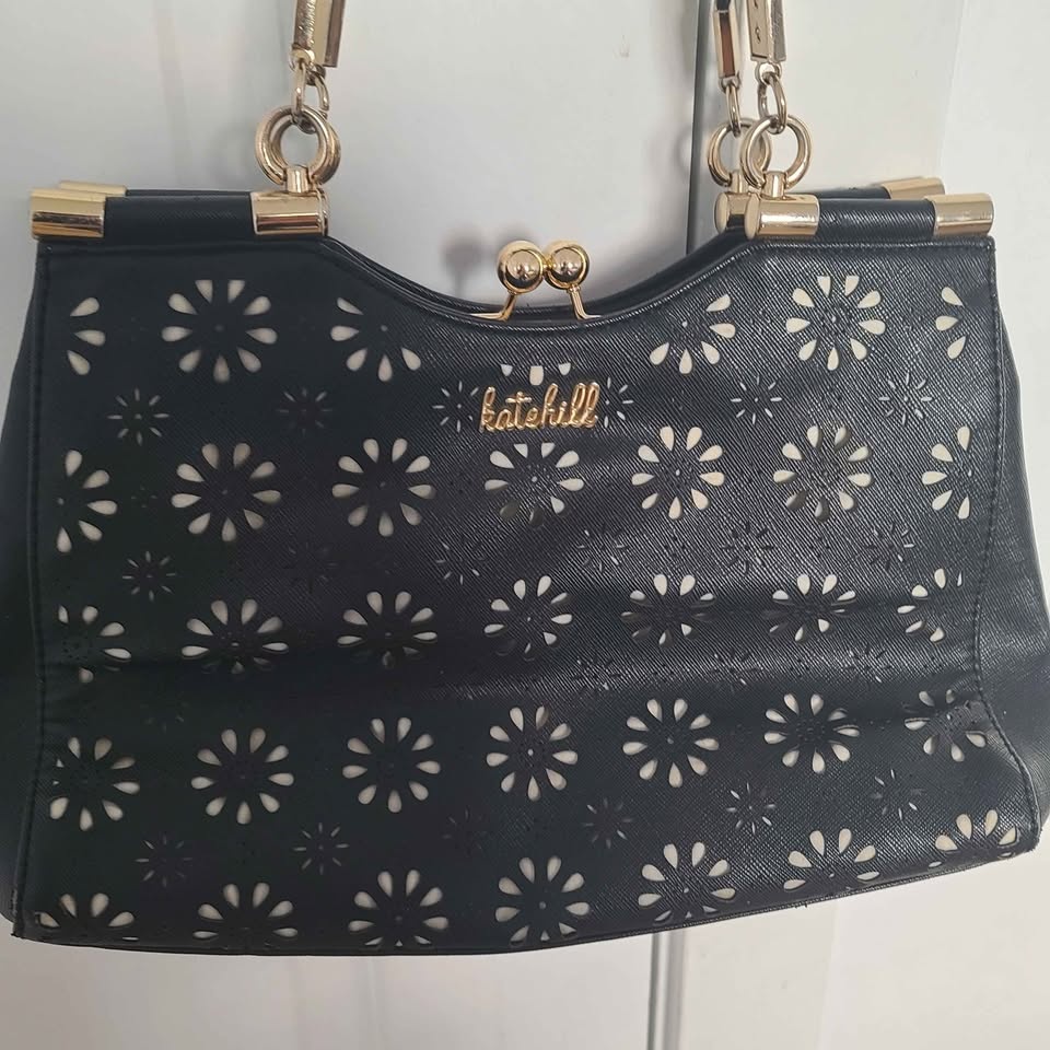 Women Purse, Bag tote like brand new - photo 2