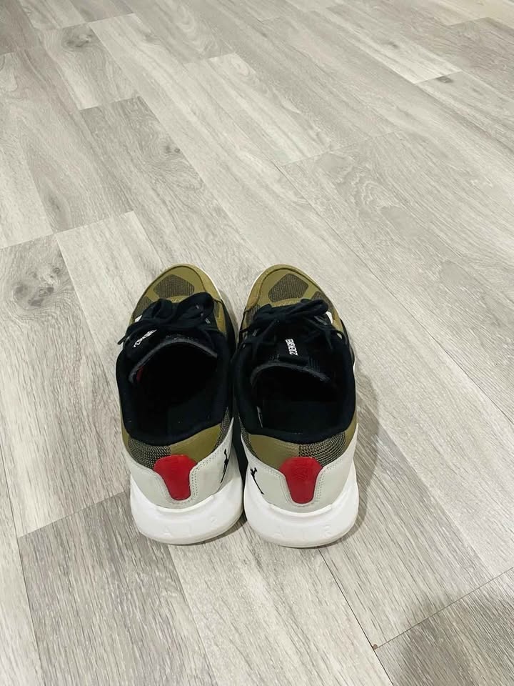 Nike shoes Size 7.5 (brand new) - photo 2
