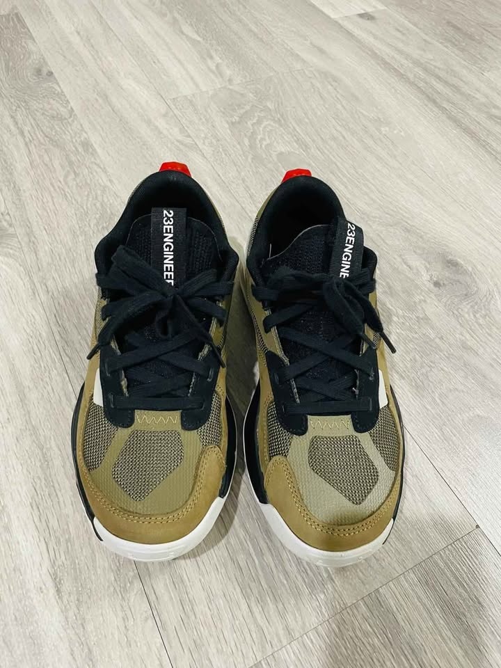 Nike shoes Size 7.5 (brand new) - photo 3