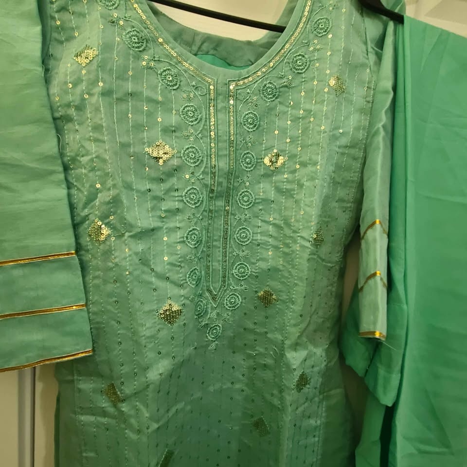 Punjabi Suits (Size 38) - 2 for $50 - photo 3