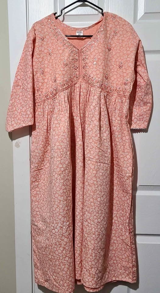 Women Anarkali suit