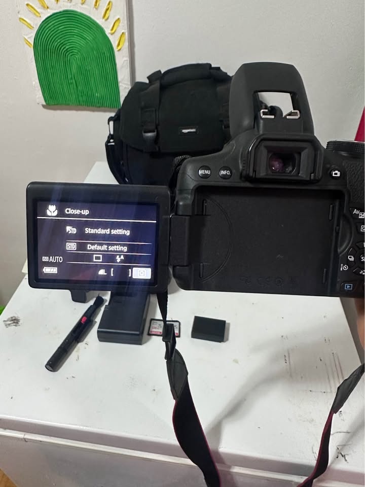 Canon t6i with accessories - photo 3