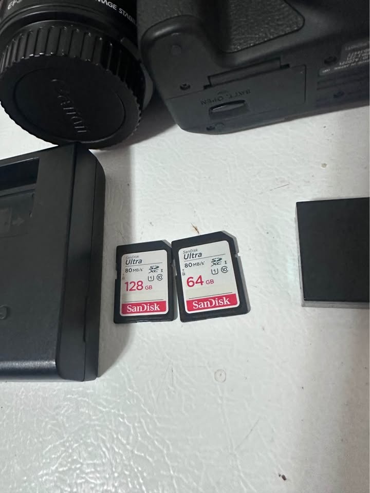 Canon t6i with accessories - photo 5