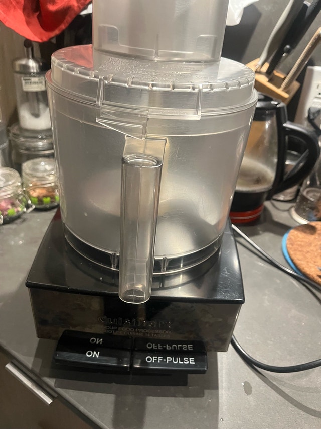 Cuisinart Food Processor - photo 3