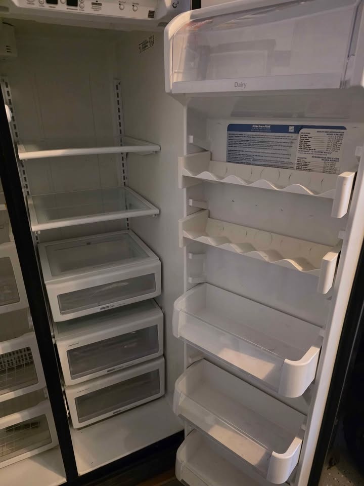 Kitchenaid fridge - photo 2
