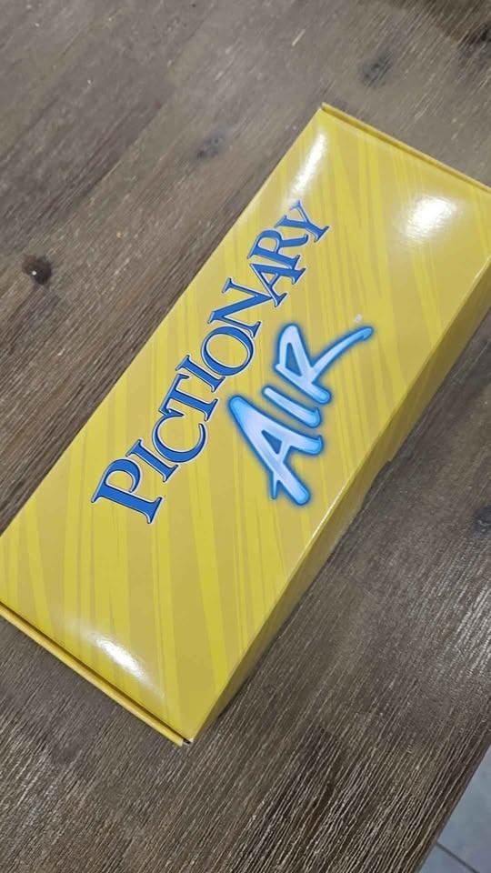 Pictionary Air