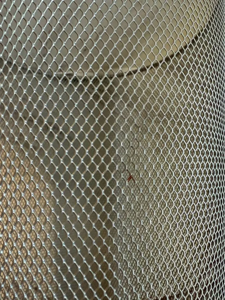 Mesh metal waste bin image indicator(4)