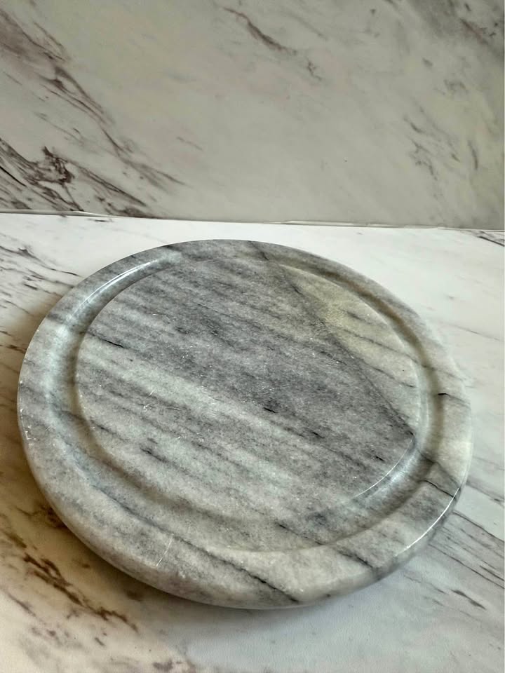 Raised marble tray/stand