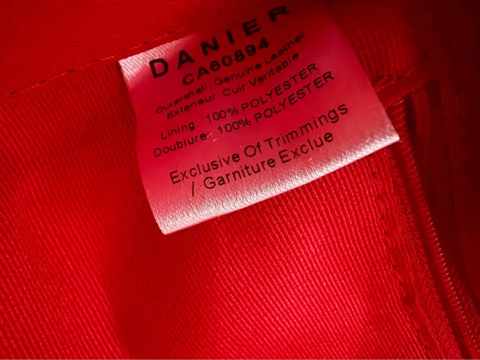 Danier leather Dreana heart bag image indicator(5)