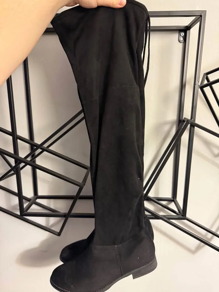 Over knee suede like boots image indicator(3)