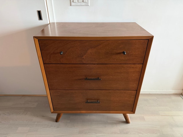 Mid-Century 3-Drawer Chest / Dresser – Solid Wood