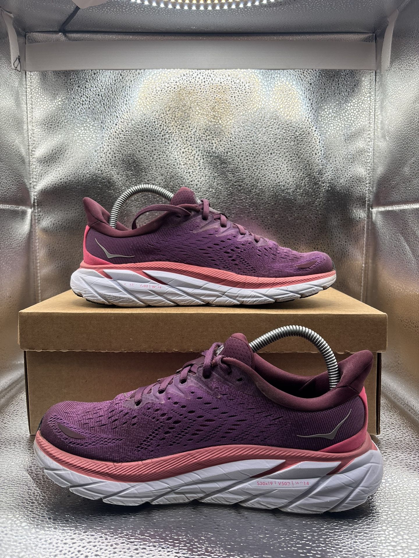 Hoka One One Clifton 8 Grape Wine - photo 5