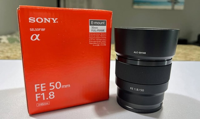 Sony FE 50mm F1.8 Lens + Filters + Filter Case