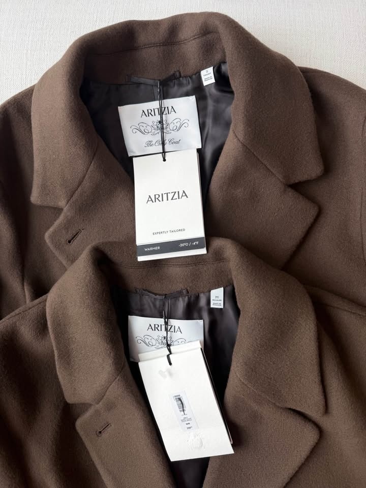 Aritzia Only Coat - Soft Wool Cashmere Size S Short NWT - photo 4