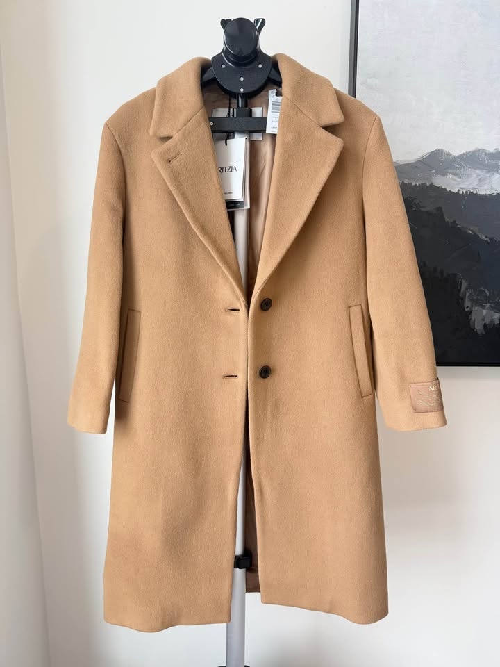 Aritzia Only Coat - Soft Wool Cashmere Size XS Short NWT - photo 3