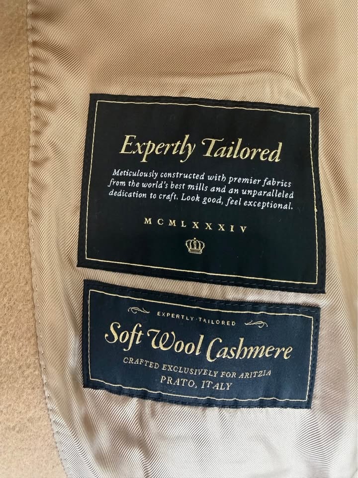 Aritzia Only Coat - Soft Wool Cashmere Size XS Short NWT - photo 5