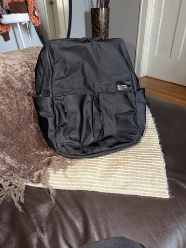 lululemon athletica Charcoal Men's -Women’s Backpack - photo 2