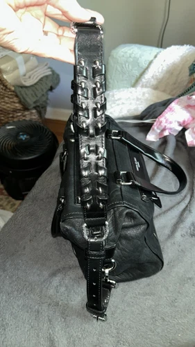 Olivia Harris Duffel Bag - photo 4
