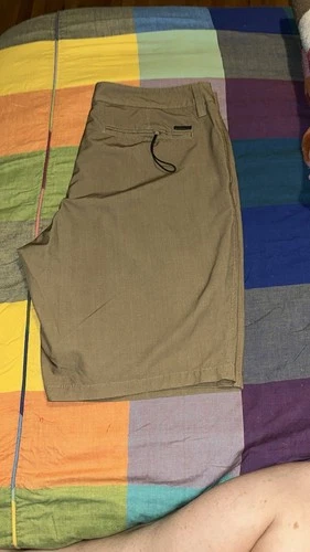 Quiksilver Men's Corduory Flat Front Shorts Beige Khaki, Casual - photo 2