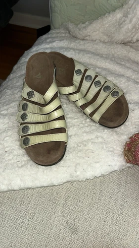 Dansko Women’s Slip On Leather Sandals Sz 39 (8.5)