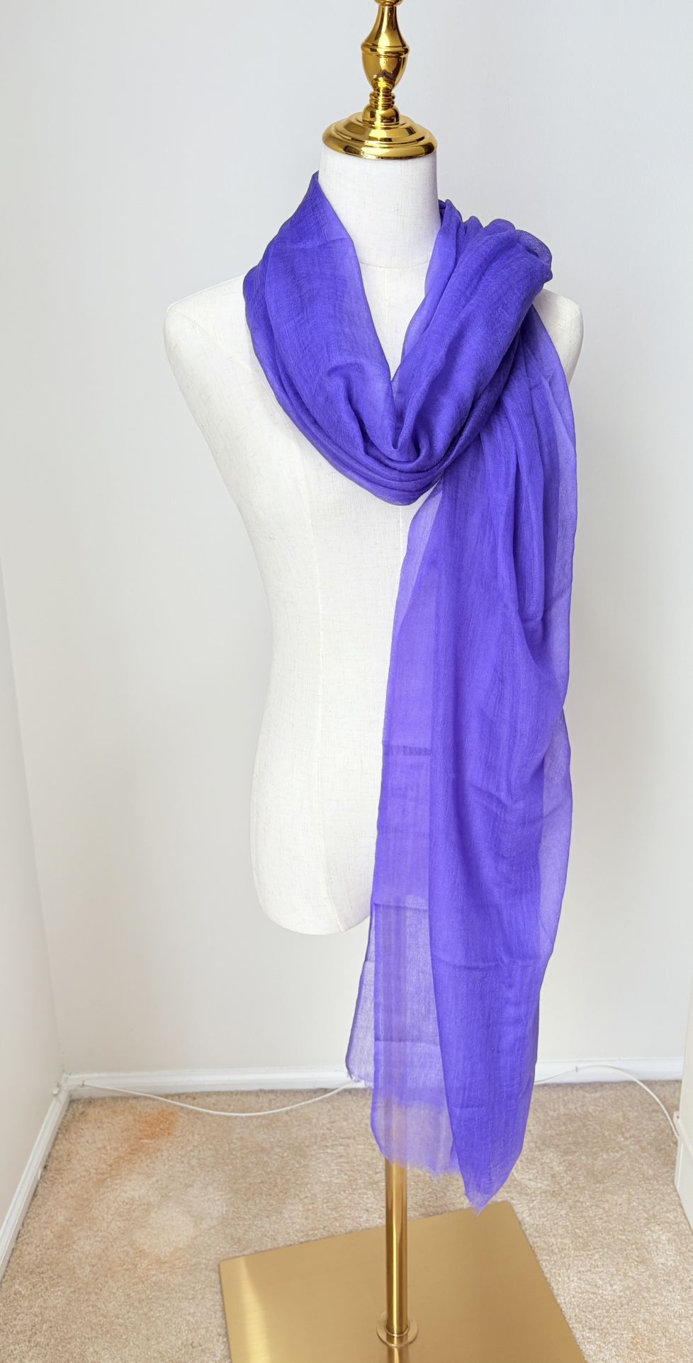 100% Cashmere Featherweight Long scarf - photo 5