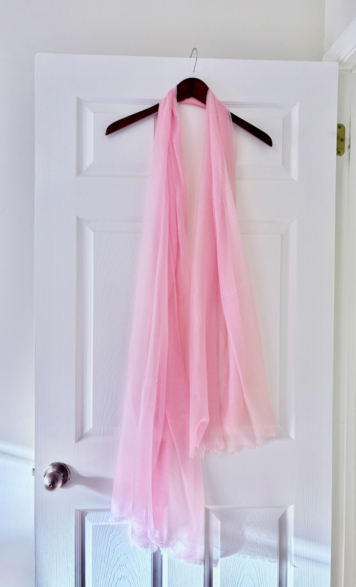 Featherweight 100 % Cashmere Pink Long Shawl Scarf