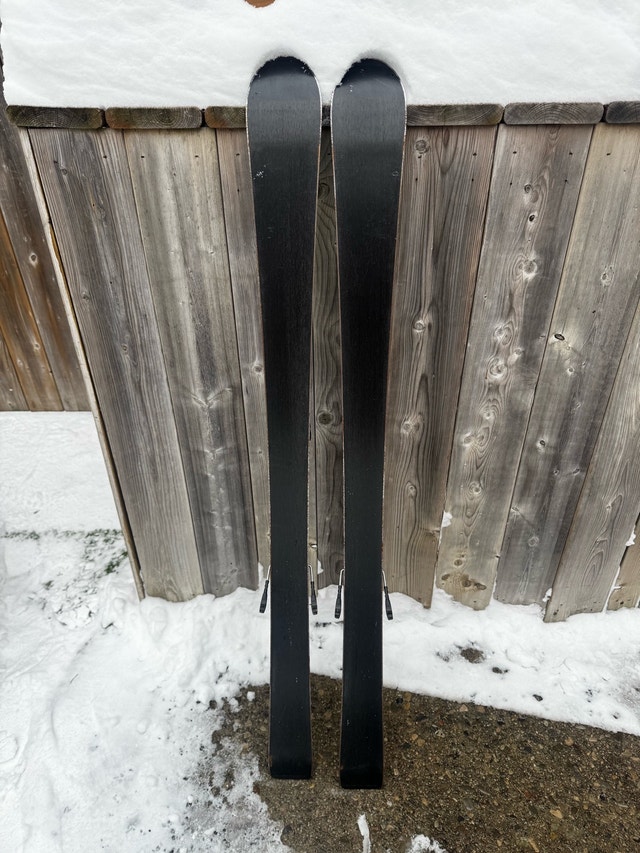 ⛷️ ⭐️ Volkl Kids 130cm Downhill Skis - photo 2