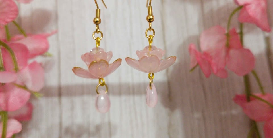 Lily of the valley earrings - photo 2