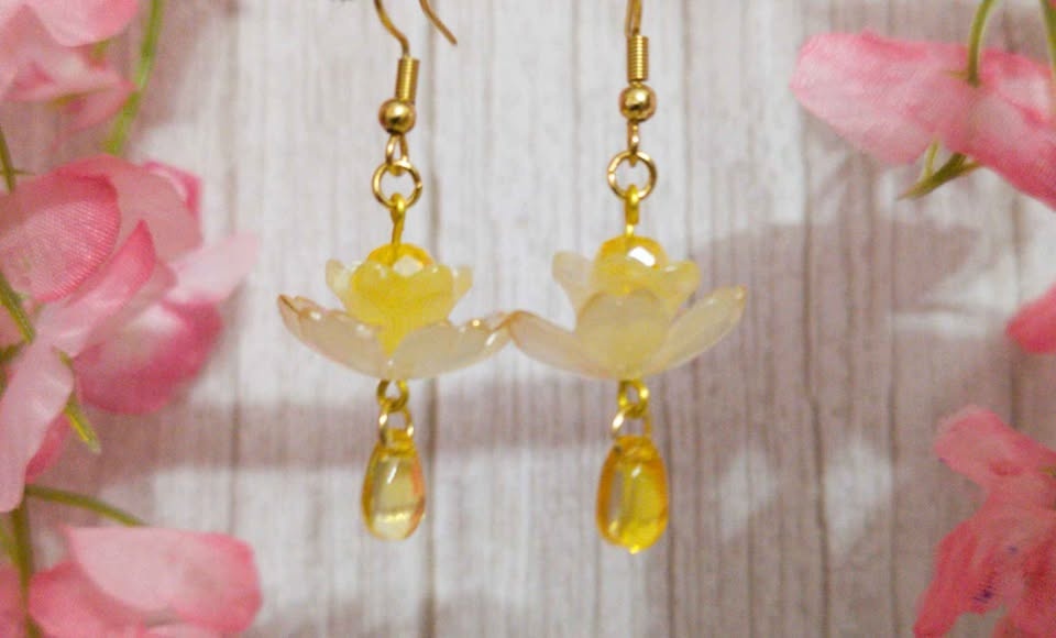 Lily of the valley earrings - photo 5