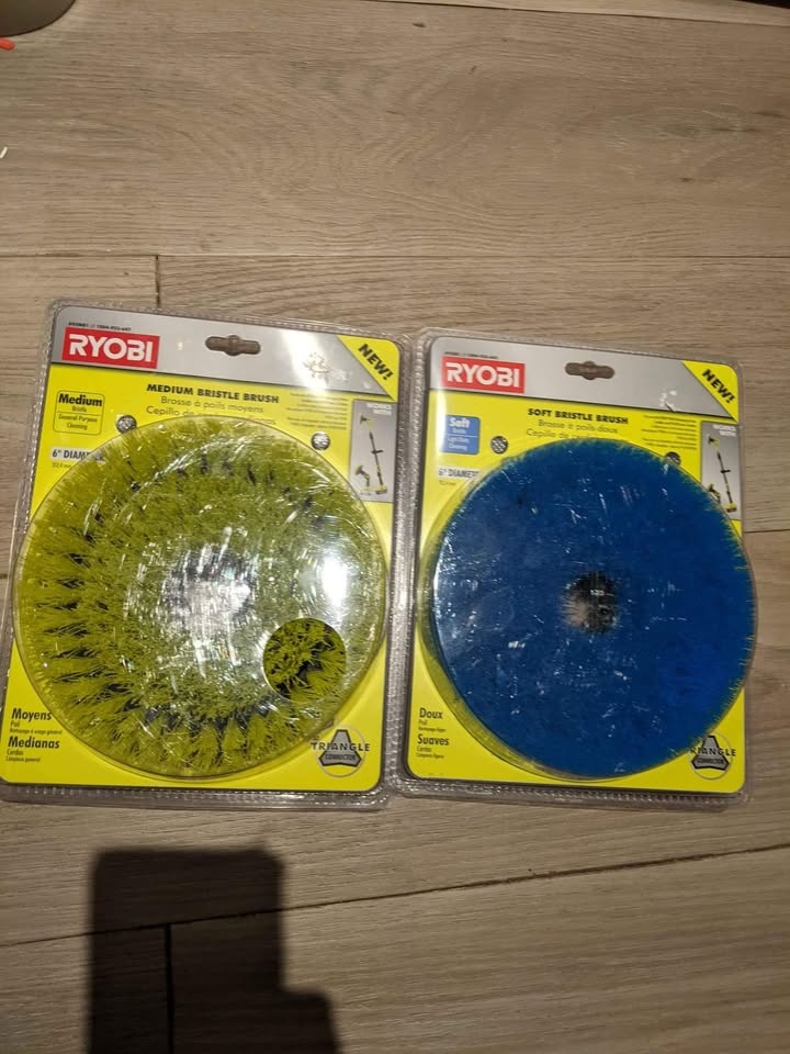 Ryobi bristle brushes