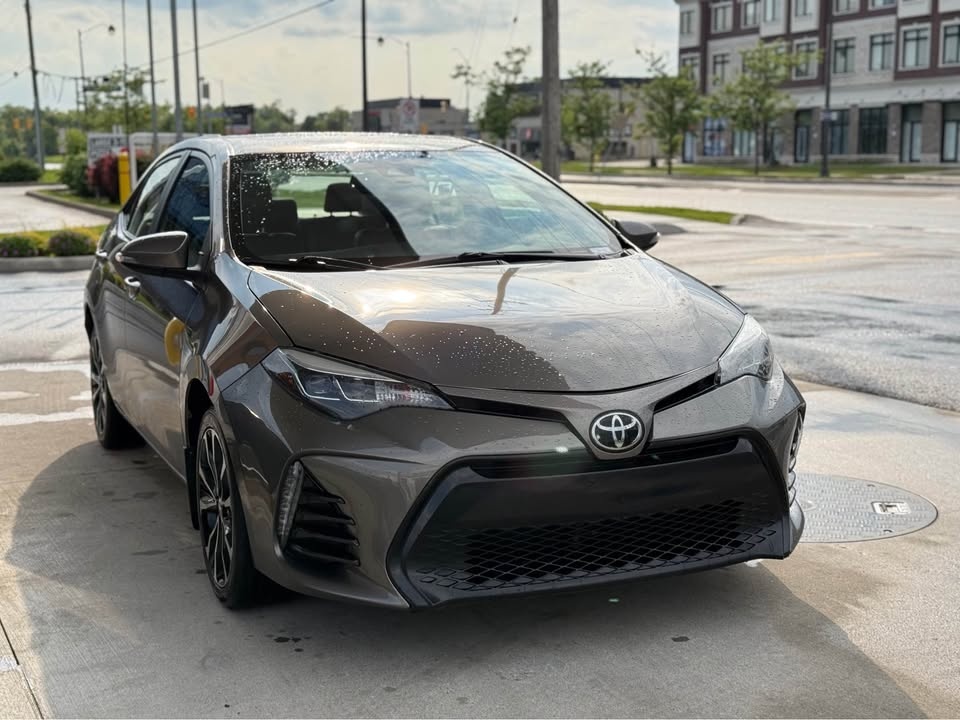 2017 Toyota Corolla - photo 2