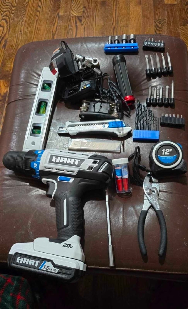 HART 20V Cordless Drill & Project Kit - Like New!
