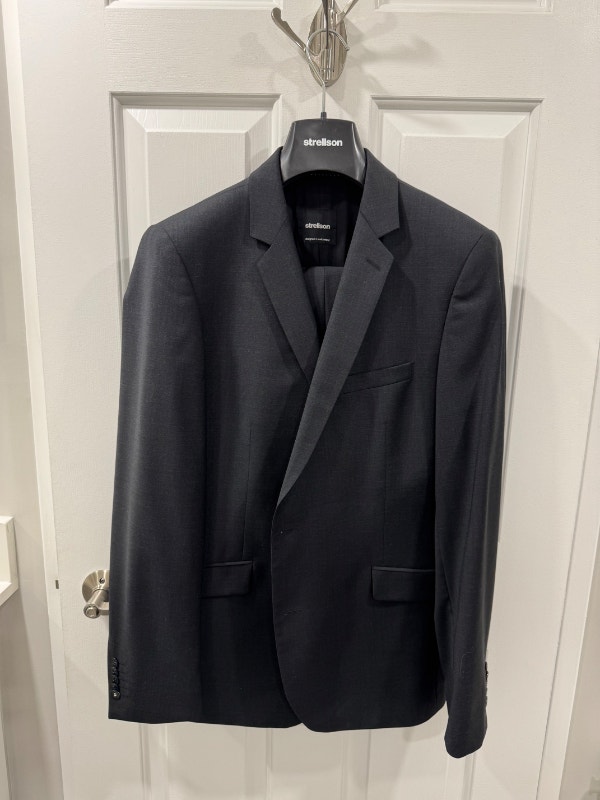Strellson Men's 100% wool suit, Dark Grey NEW size 40 (Euro 50) - photo 2