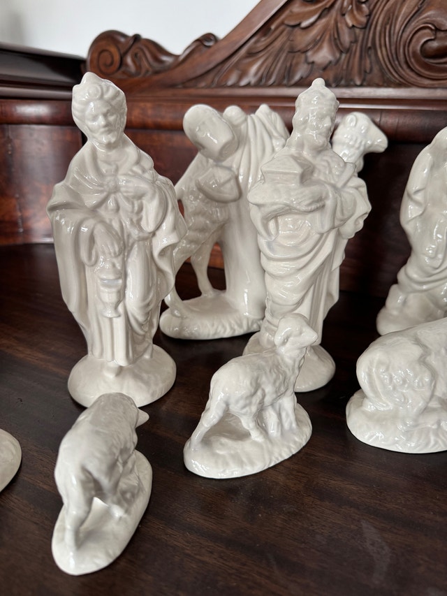 18 pc Ceramic Christmas Nativity Set - photo 2