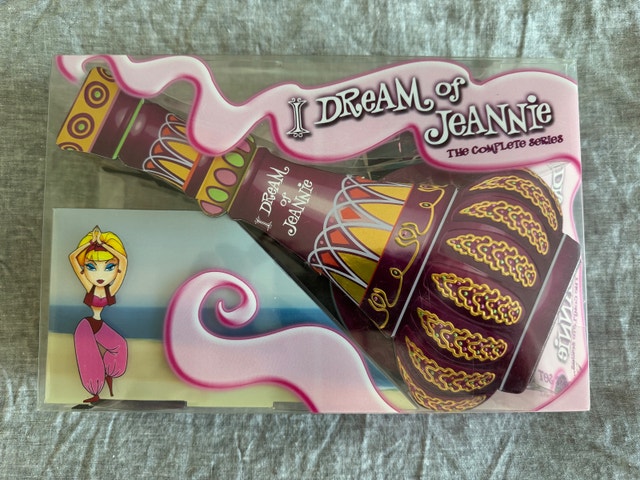 I Dream of Jeannie Complete Series on DVD like new