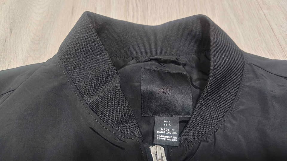 H&M Black Bomber Jacket Size L - photo 2